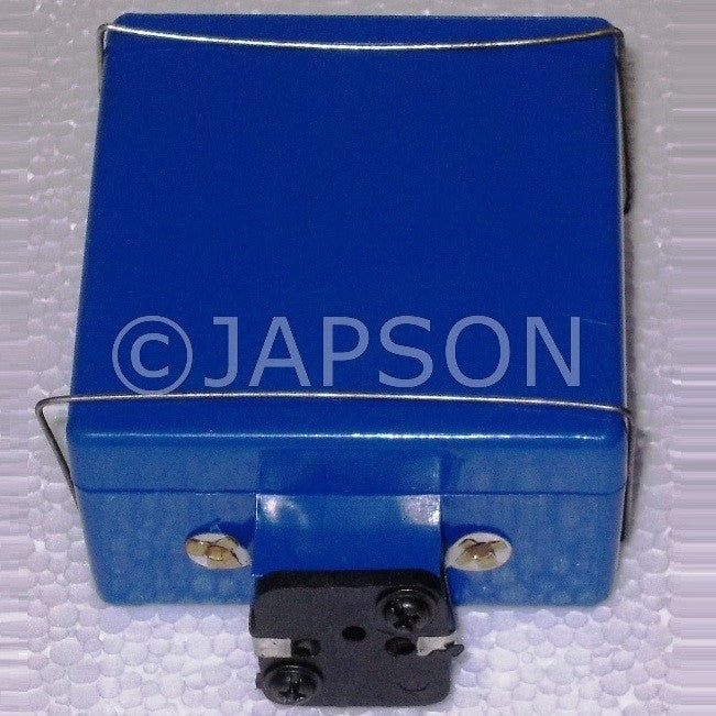 Cell Holders, Plastic to hold 2 batteries Cell Holders, Plastic to hold 2 batteries